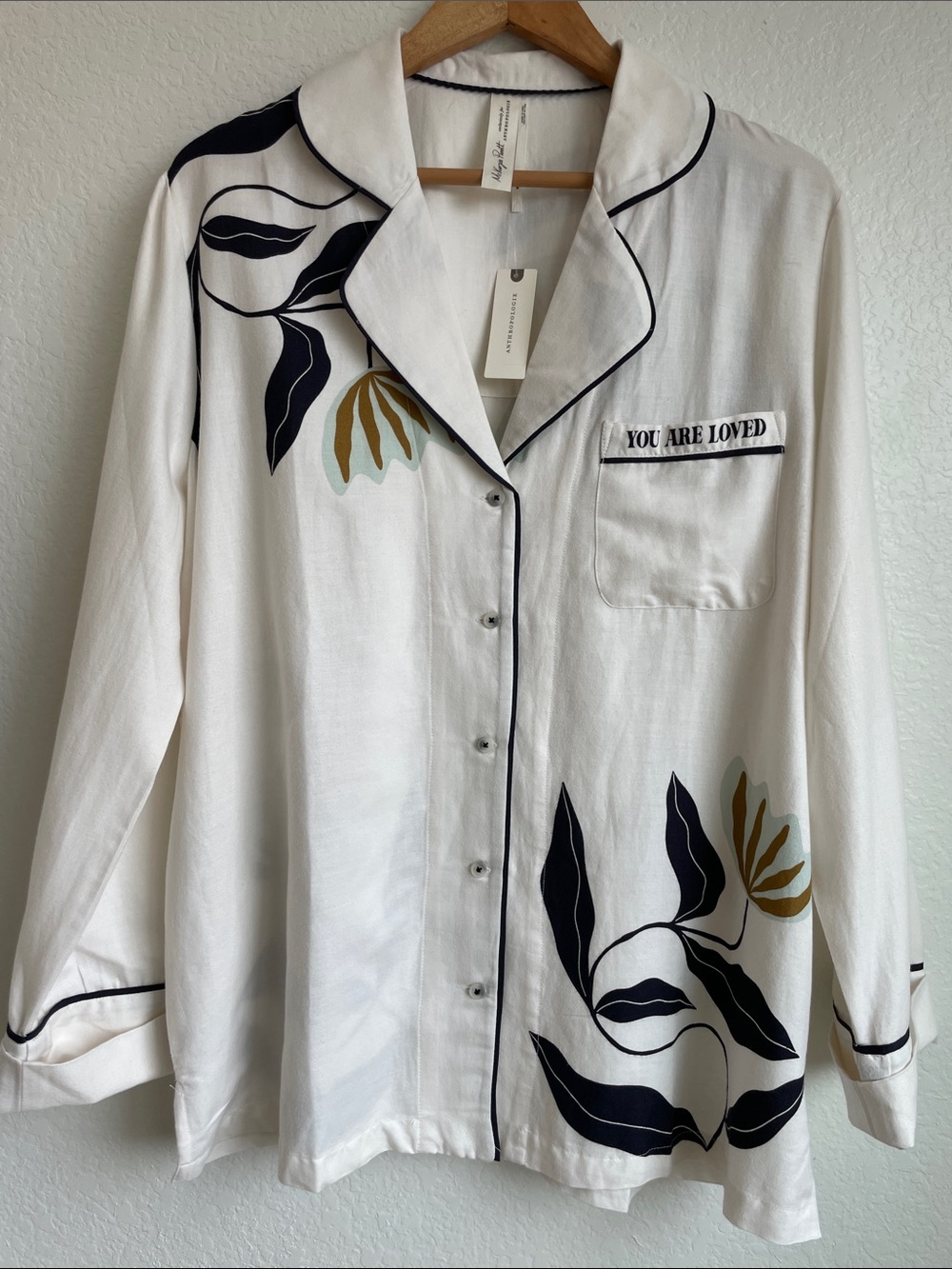 ANTHROPOLOGIE Off-White V-Neck PajamaTop with Bold Floral Contrast • XL - Picture 6 of 11